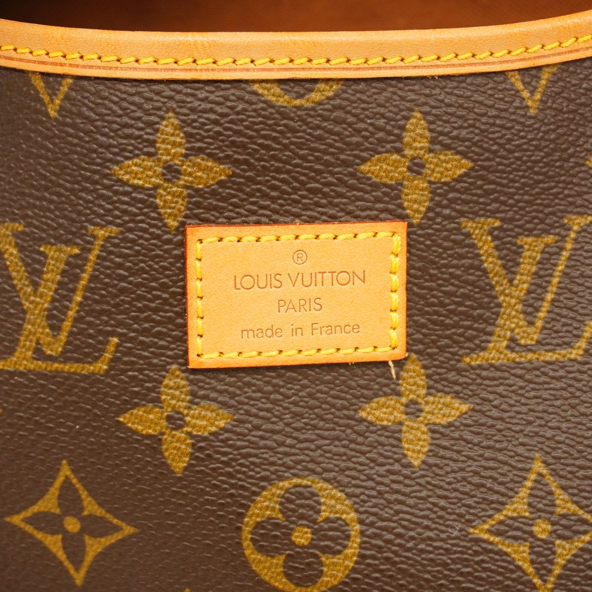 Louis Vuitton Shoulder Bag Monogram Saumur 35 Brown — view 5