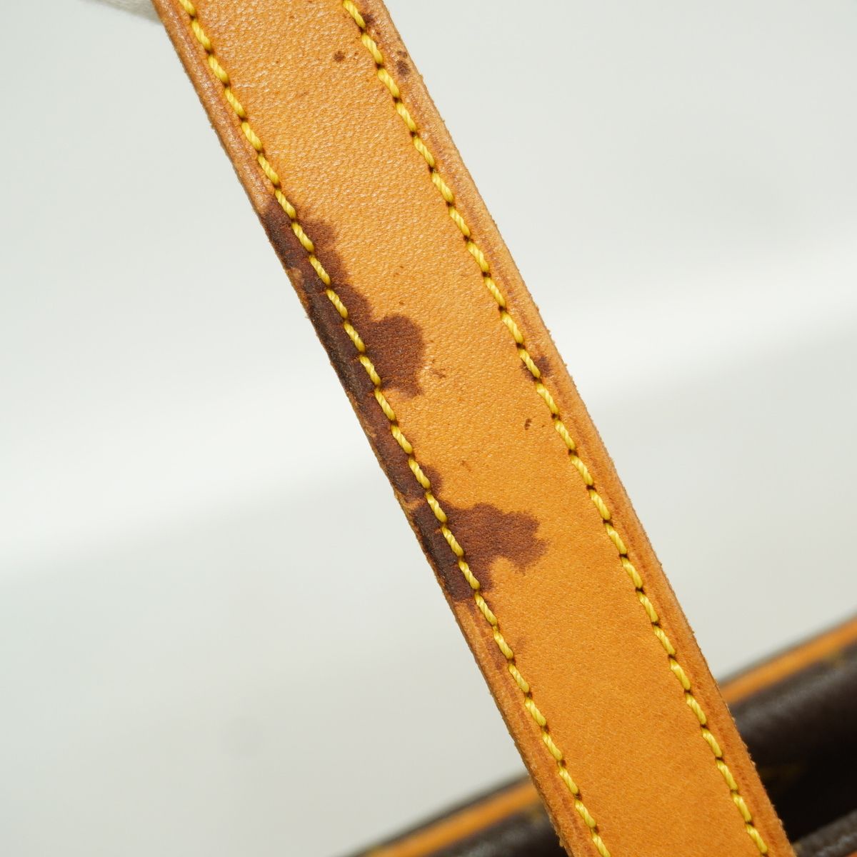 Louis Vuitton Shoulder Bag Monogram Cite GM Brown — view 8