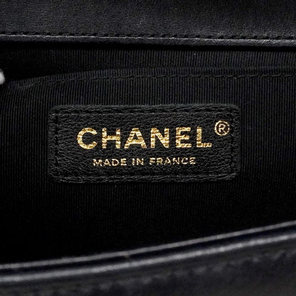 Chanel Shoulder Bag Boy Lambskin Black Gold — view 5
