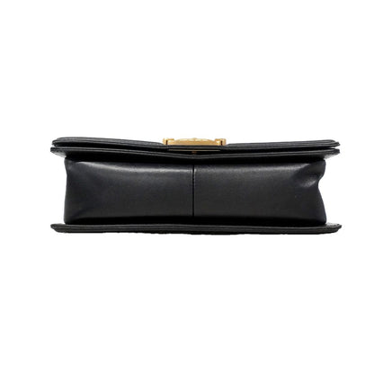 Chanel Shoulder Bag Boy Lambskin Black Gold — view 3