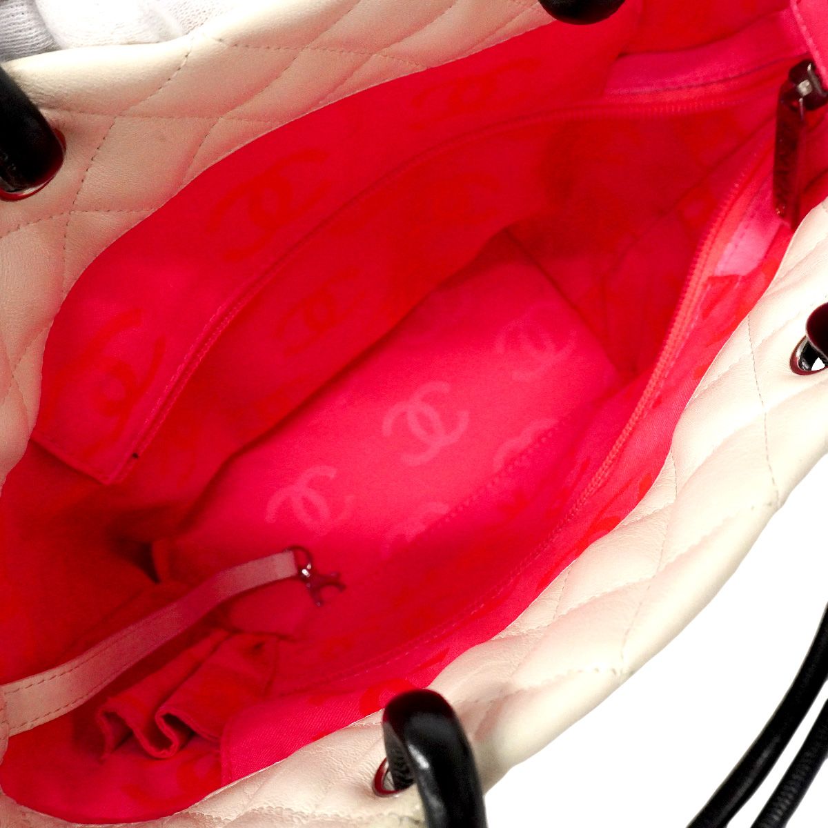 Chanel Tote Cambon Lambskin White Silver — view 4