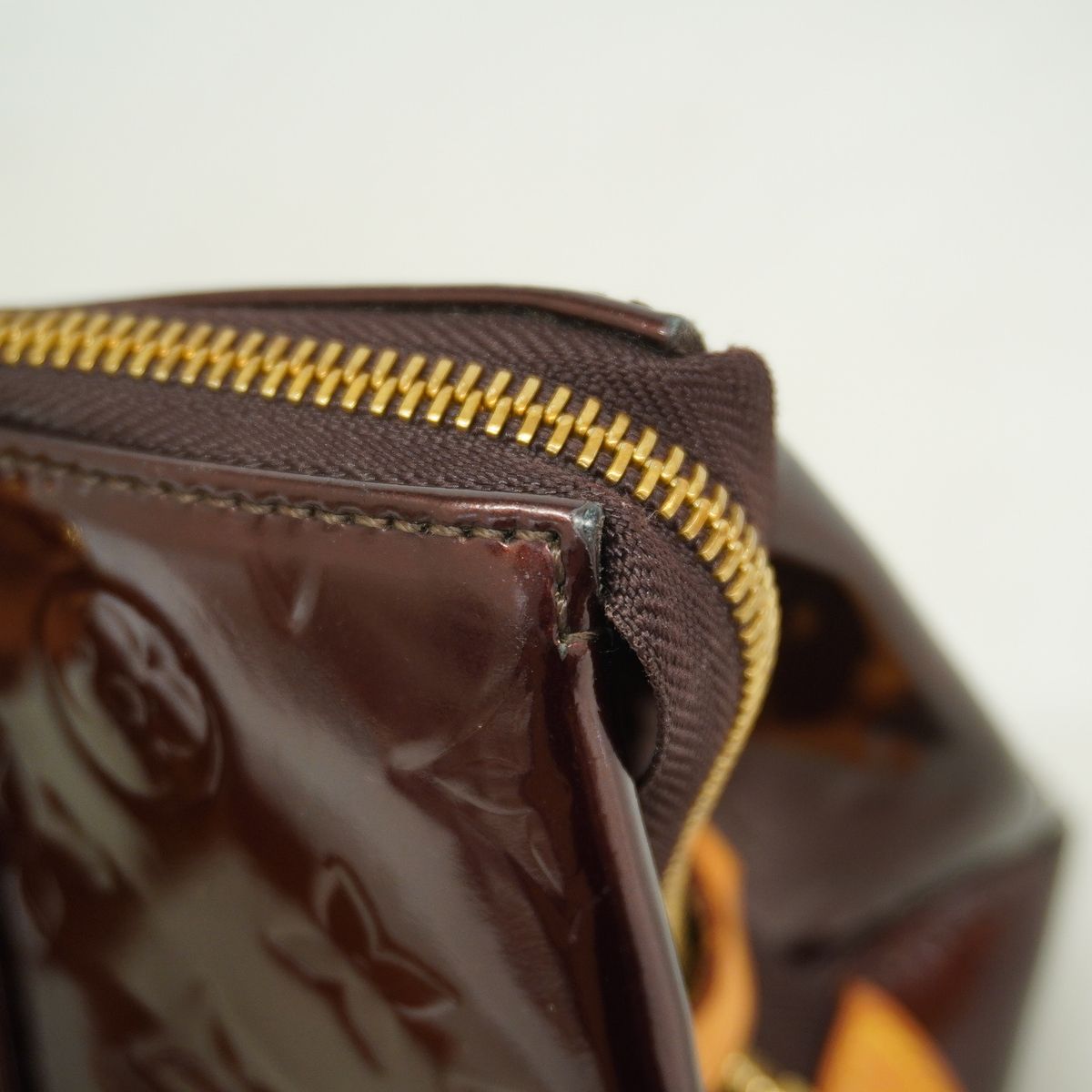 Louis Vuitton Handbag Vernis Rosewood Avenue Amarante — view 8