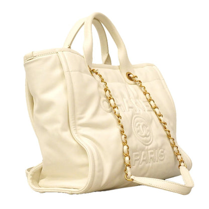 Chanel Tote Deauville Leather White Gold 2-Way — view 2