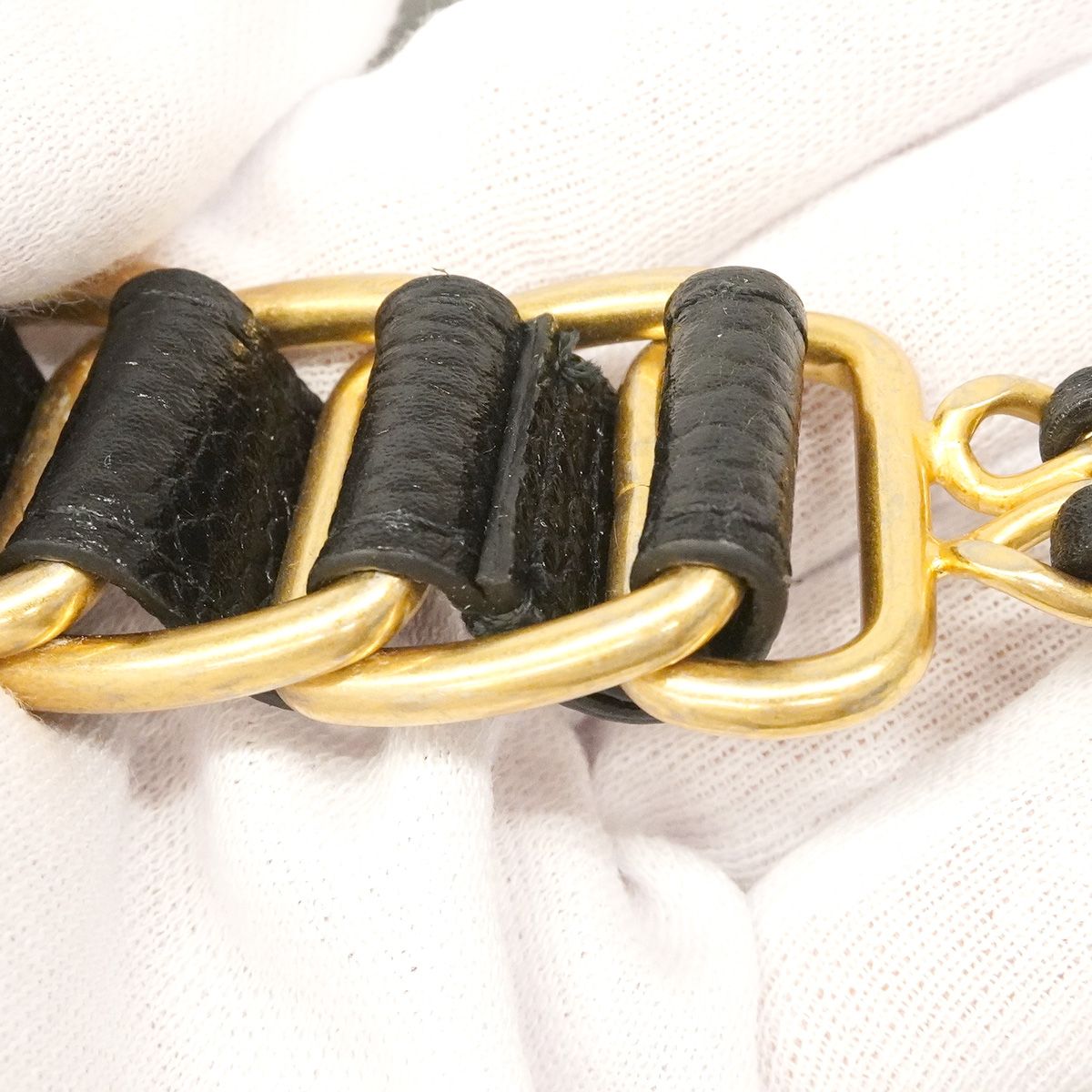 Chanel Shoulder Bag Mini Quilted Caviar Leather Black Gold — view 7