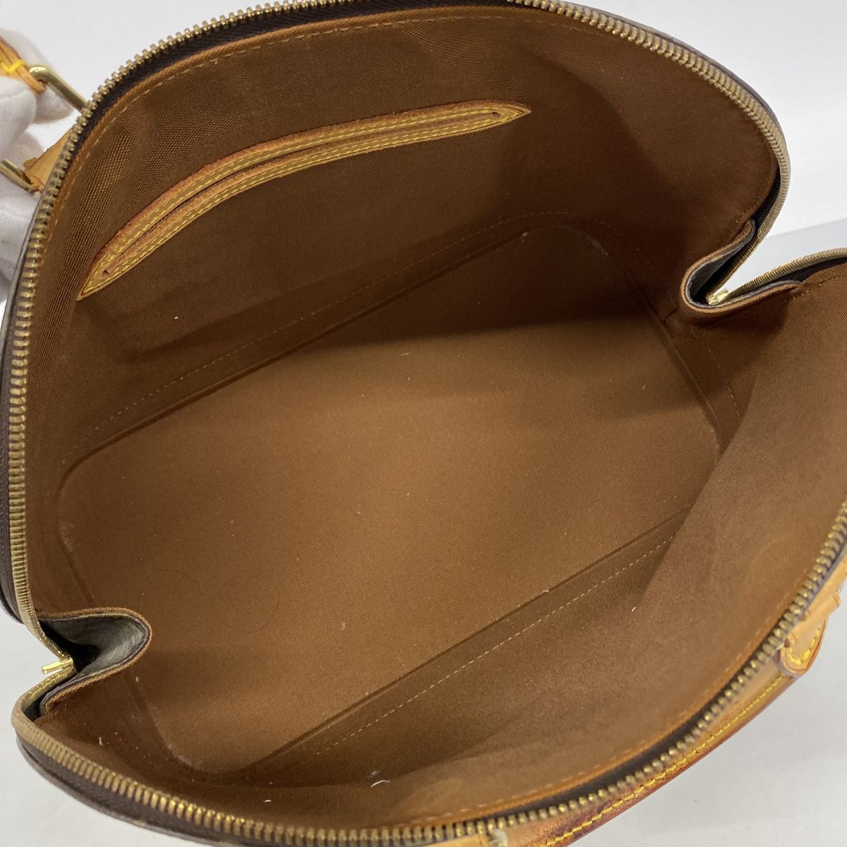 Louis Vuitton Handbag Monogram Alma Brown — view 4