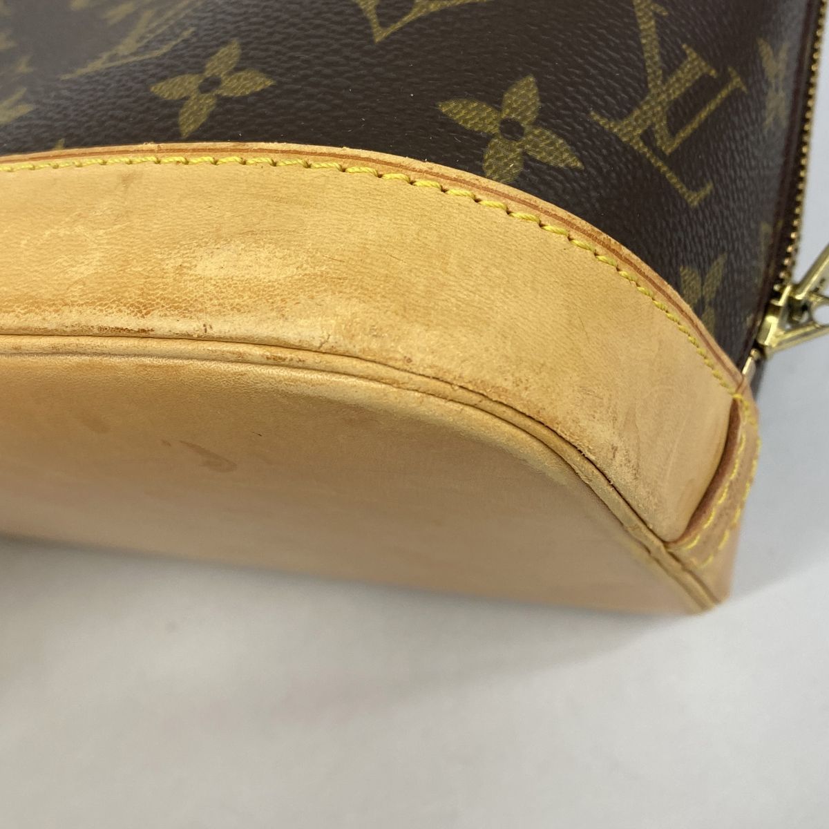 Louis Vuitton Handbag Monogram Alma Brown — view 8