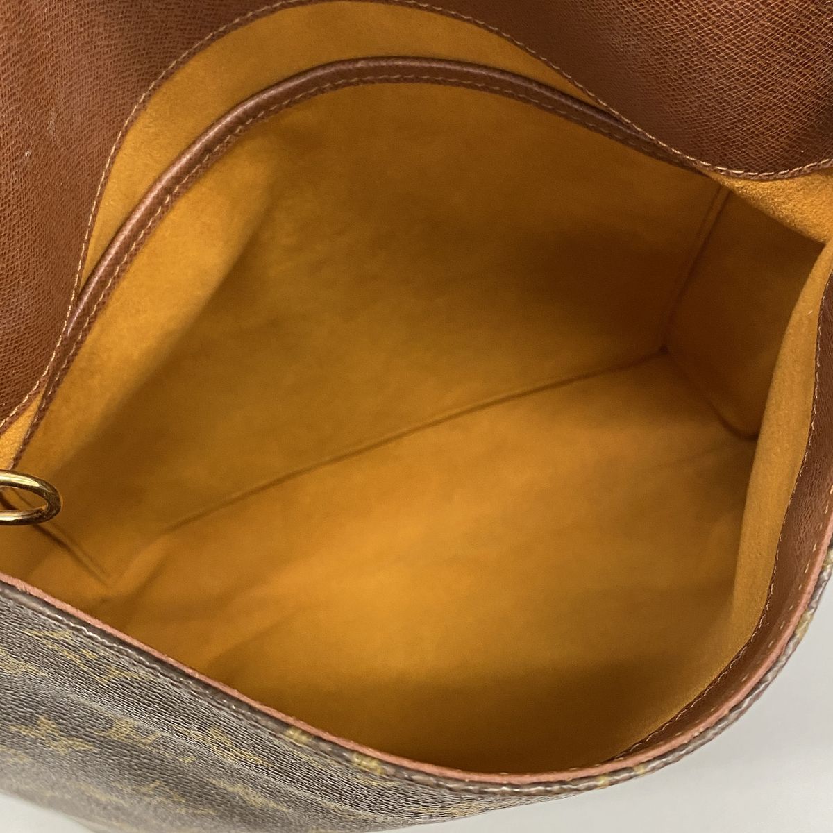 Louis Vuitton Shoulder Bag Monogram Musette Brown — view 4