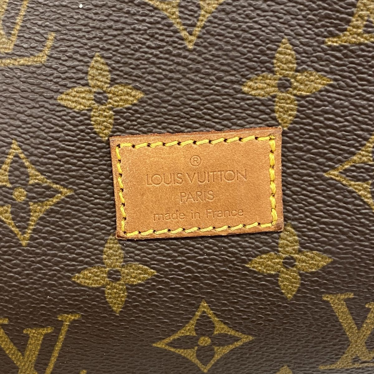 Louis Vuitton Shoulder Bag Monogram Saumur 30 Brown — view 5