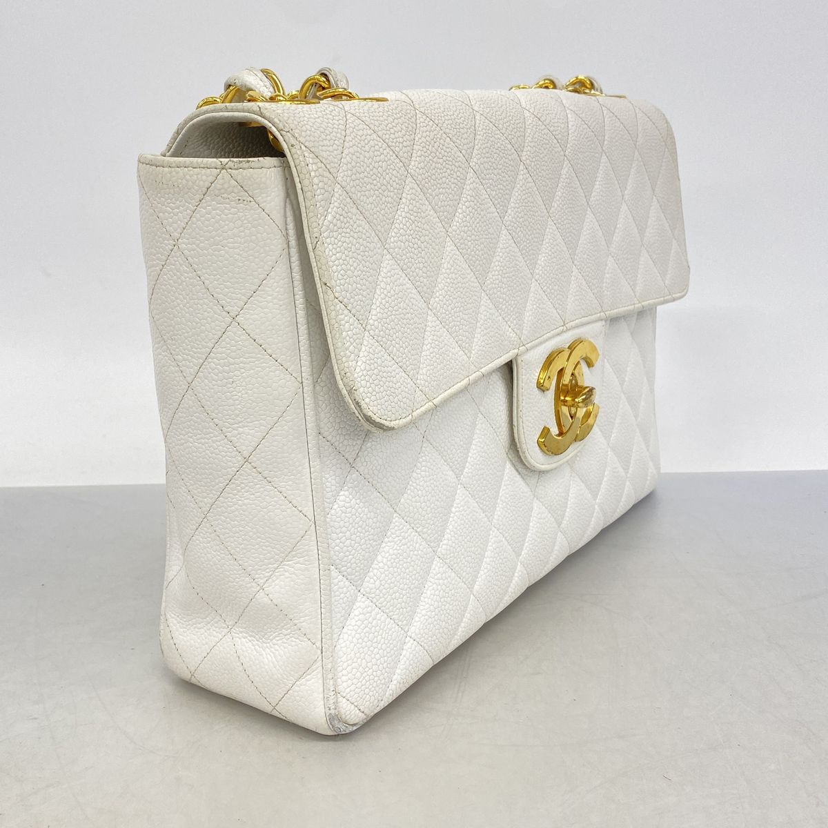 Chanel Shoulder Bag Maxi Quilted Caviar Leather White Gold — view 2