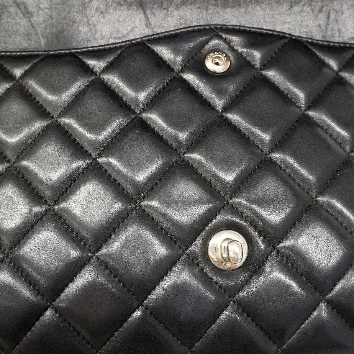 Chanel Shoulder Bag Maxi Quilted Lambskin Black Silver — view 8