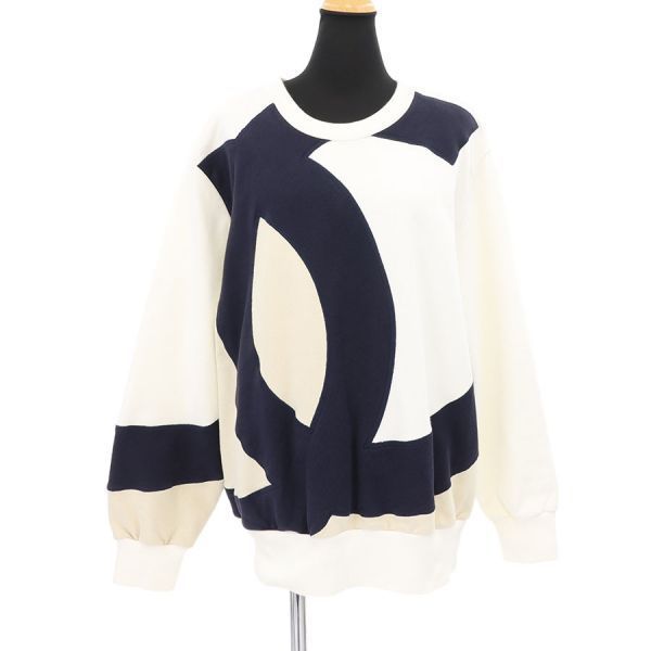 Chanel Sweatshirt White