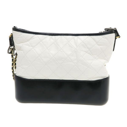 Chanel Gabrielle de Chanel Chain Handbag — view 3