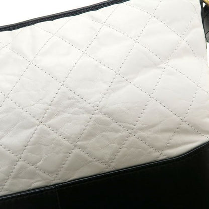 Chanel Gabrielle de Chanel Chain Handbag — view 5