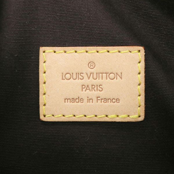 Louis Vuitton Vernis Summit Drive Clutch — view 8