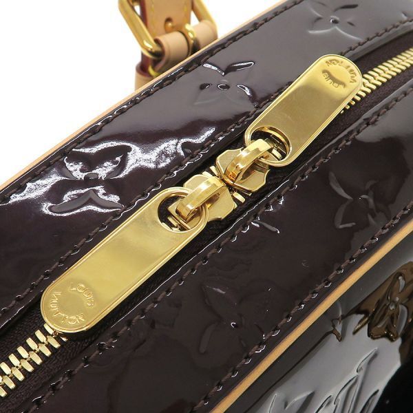 Louis Vuitton Vernis Summit Drive Clutch — view 5
