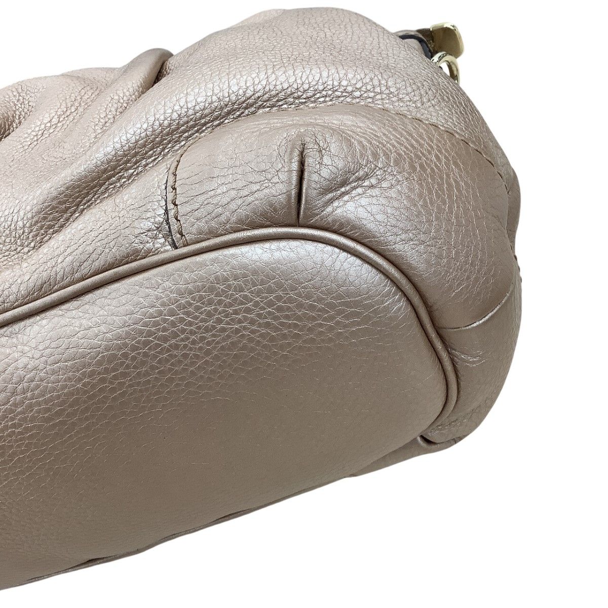 Gucci Diamante Sukey Handbag Champagne Gold — view 4
