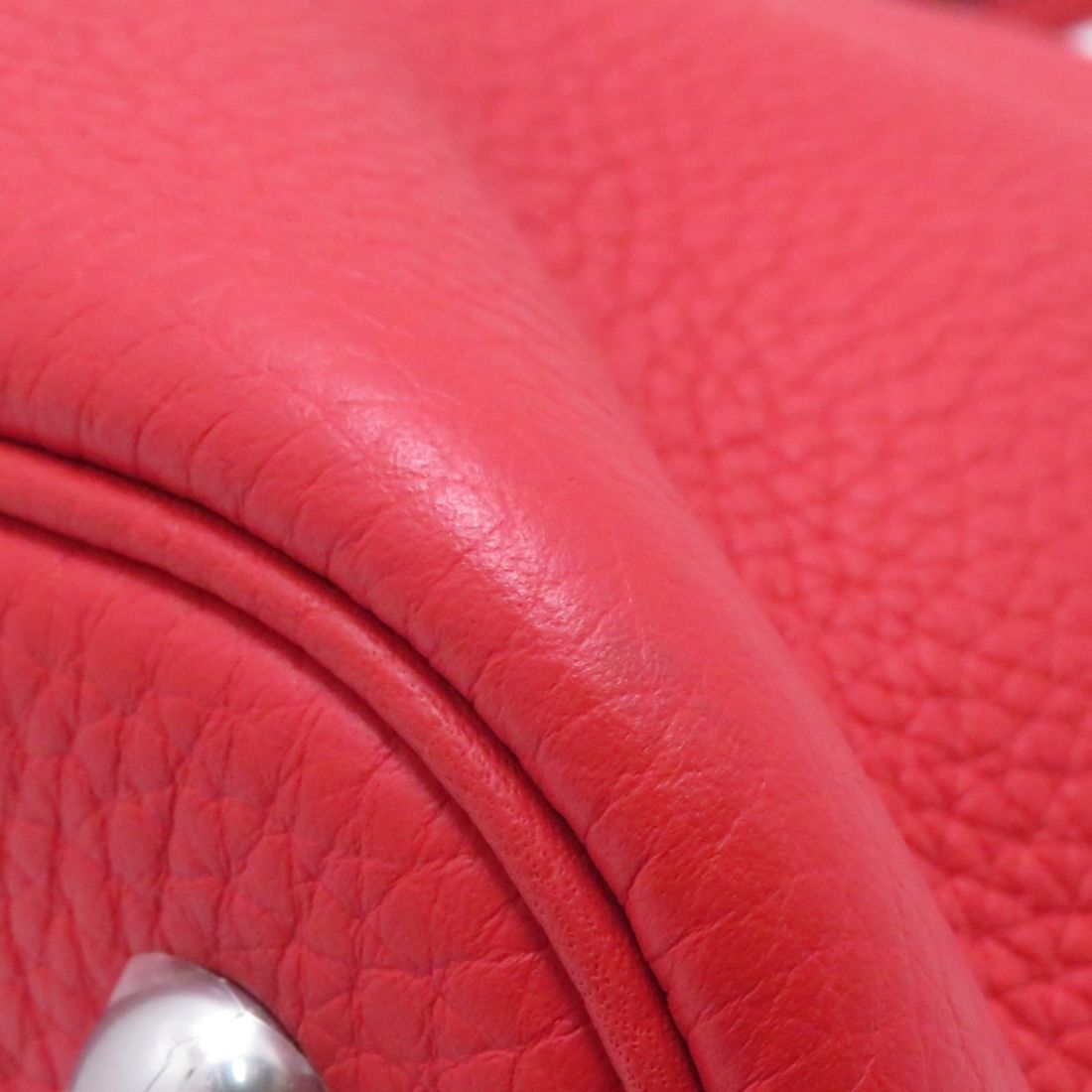 Hermes Bolide 31 Rouge de Coeur Shoulder Bag Taurillon Clemence — view 5