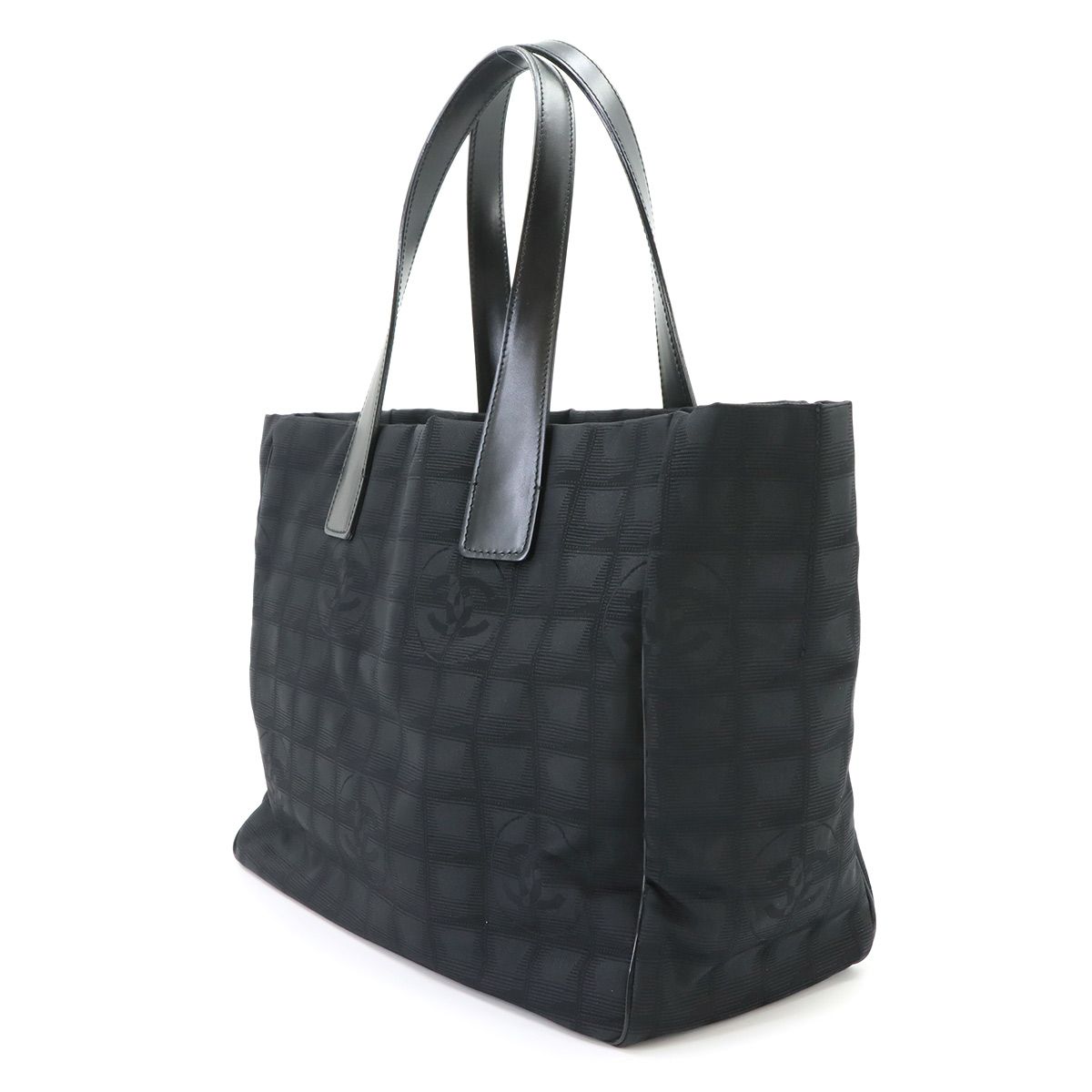 Chanel New Travel Line Tote MM Nylon Jacquard Leather Black — view 4