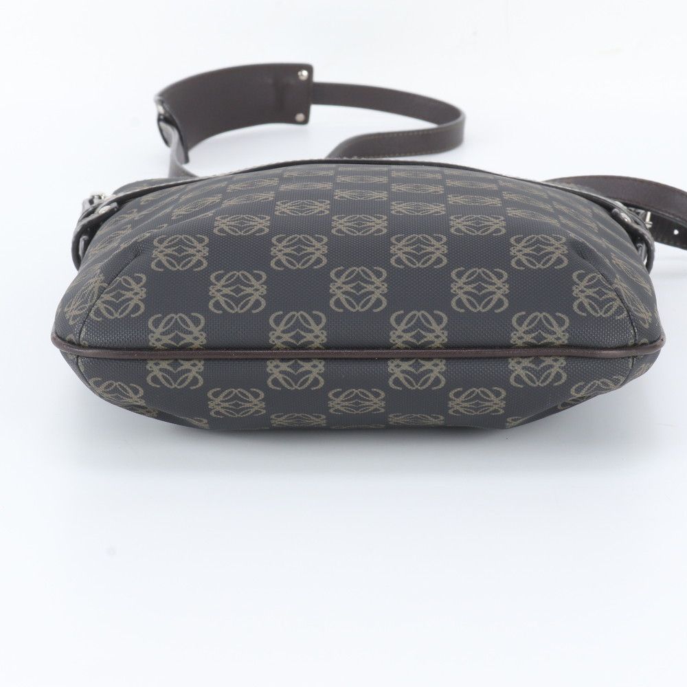 Loewe Anagram Repeat Leather Shoulder Bag Crossbody Brown — view 6