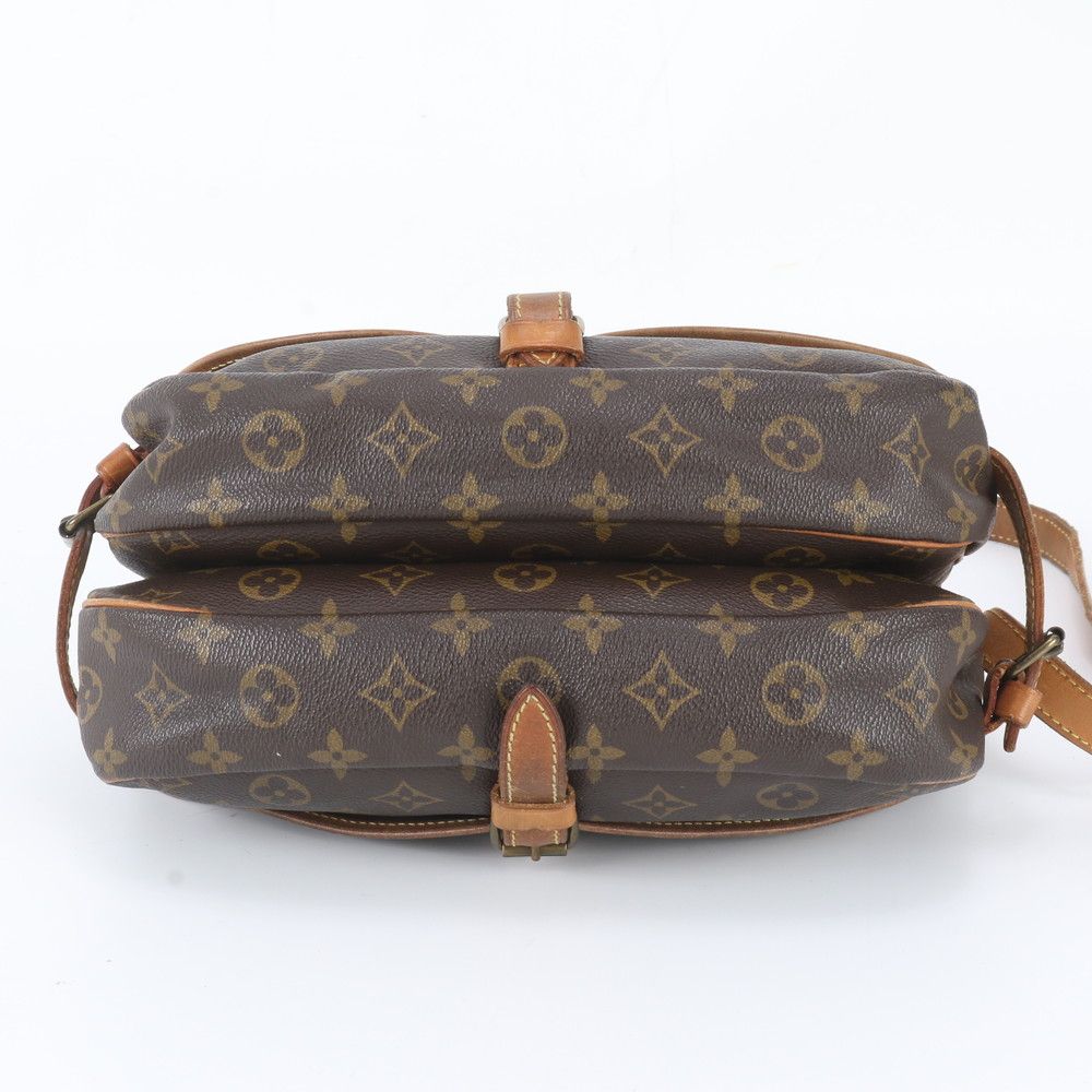 Louis Vuitton Monogram Saumur 30 Leather Shoulder Bag Crossbody Messenger — view 5