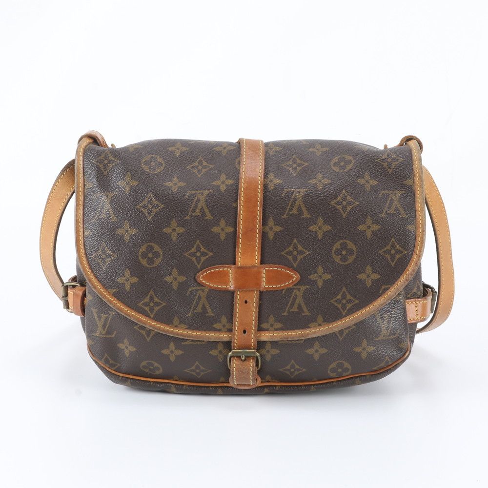 Louis Vuitton Monogram Saumur 30 Leather Shoulder Bag Crossbody Messenger — view 3