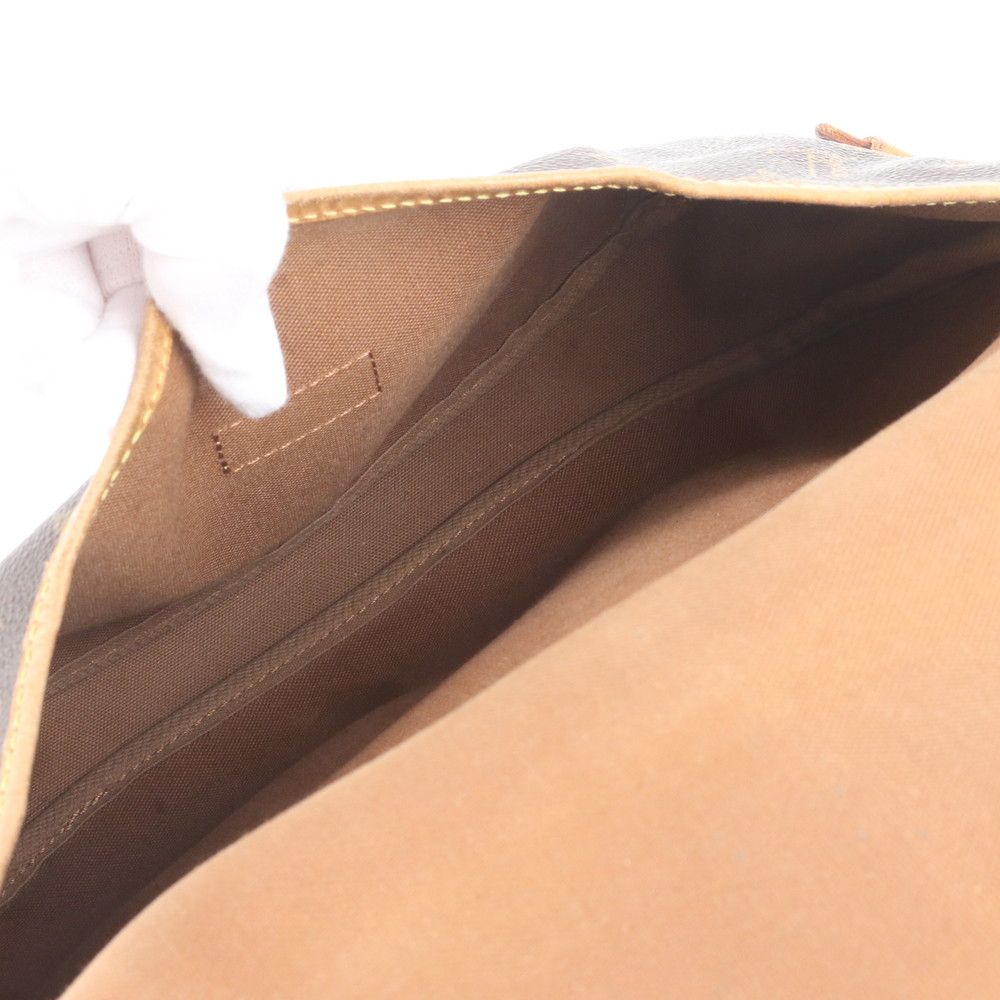 Louis Vuitton Monogram Saumur 30 Leather Shoulder Bag Crossbody Messenger — view 7