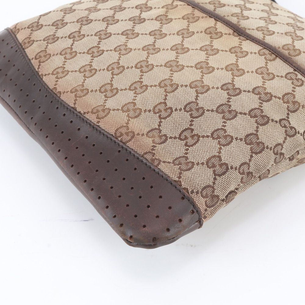 Gucci GG Canvas Leather Shoulder Bag Crossbody Messenger Business — view 4