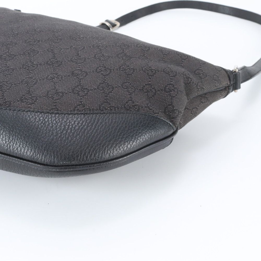 Gucci GG Canvas Leather Shoulder Bag Crossbody Messenger Business — view 4
