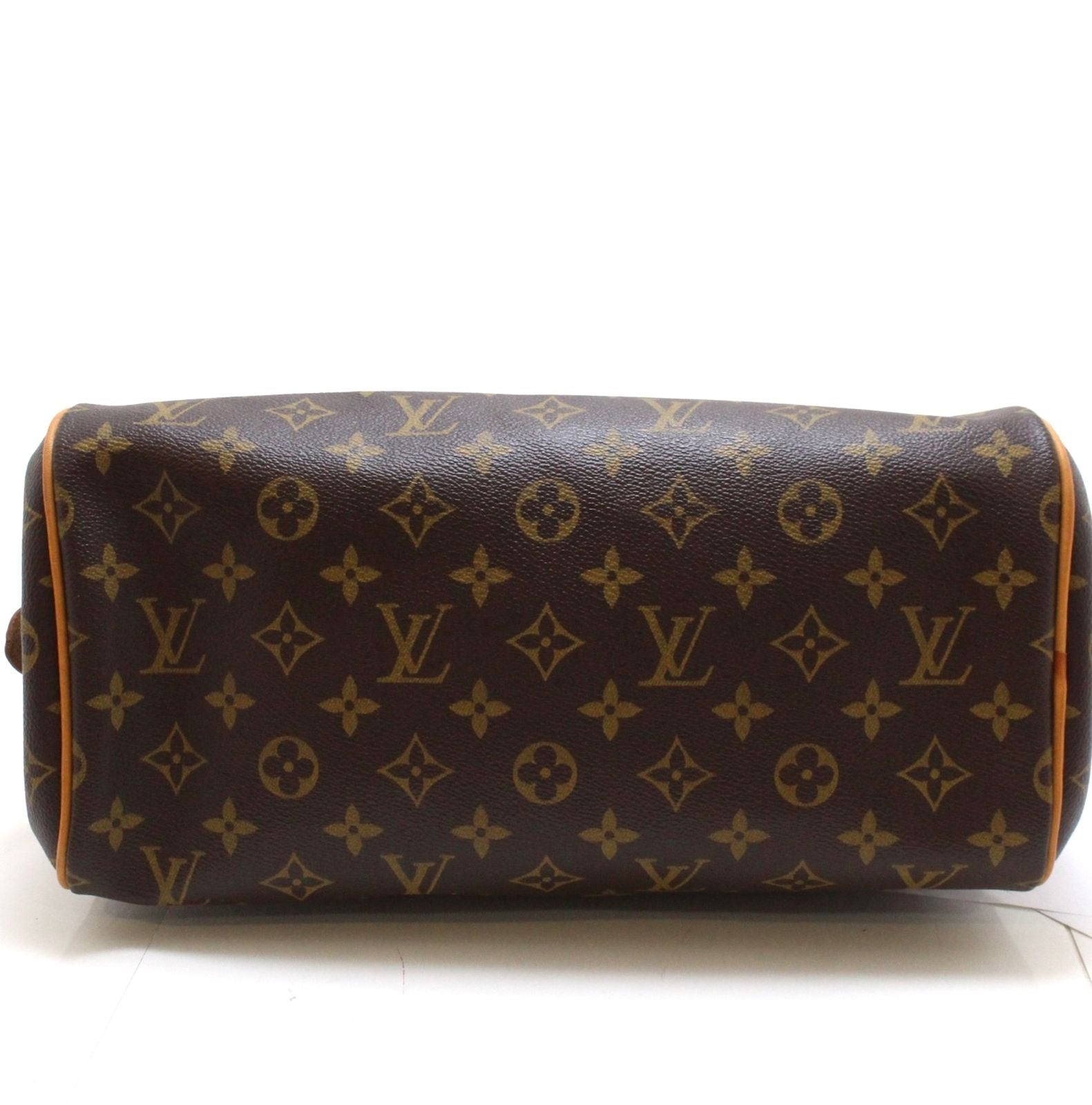 Louis Vuitton Montorgueil PM Monogram Tote Canvas — view 5
