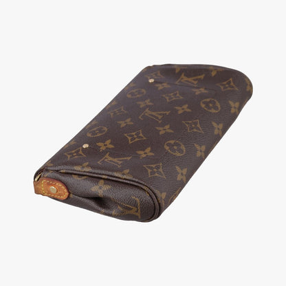Louis Vuitton Favorite PM Monogram Brown Canvas Crossbody — view 7