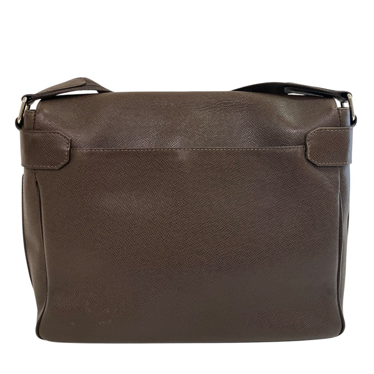 Louis Vuitton Roman MM Taiga Messenger Bag — view 2