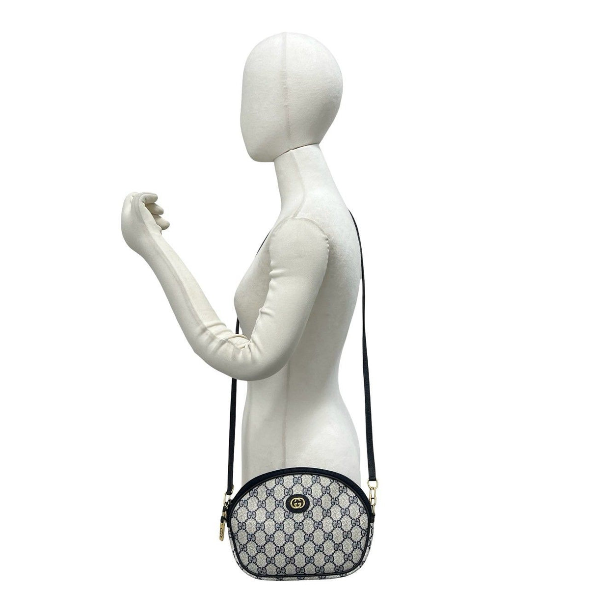 Gucci Vintage GG Logo Leather Shoulder Bag Pochette Crossbody Navy — view 2