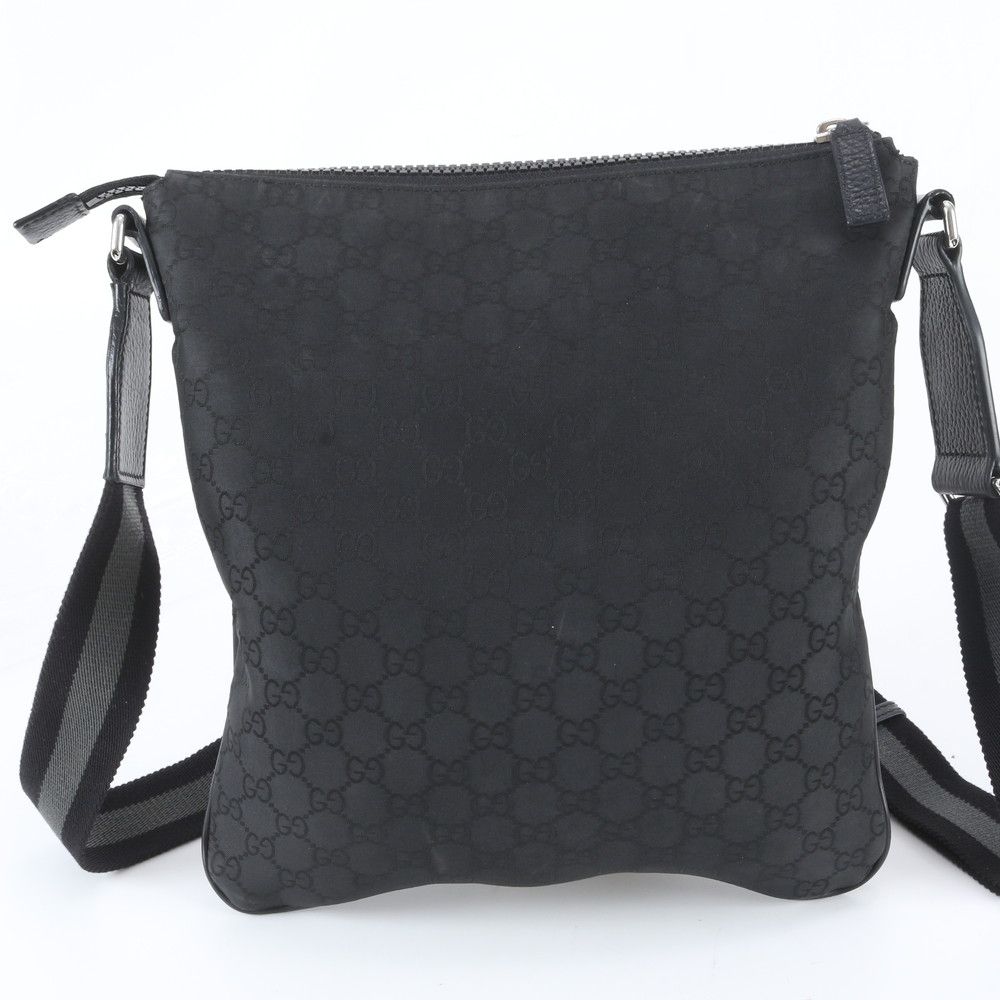Gucci GG Nylon Leather Shoulder Bag Crossbody Messenger Black — view 3