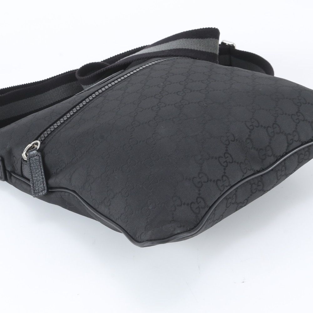 Gucci GG Nylon Leather Shoulder Bag Crossbody Messenger Black — view 5