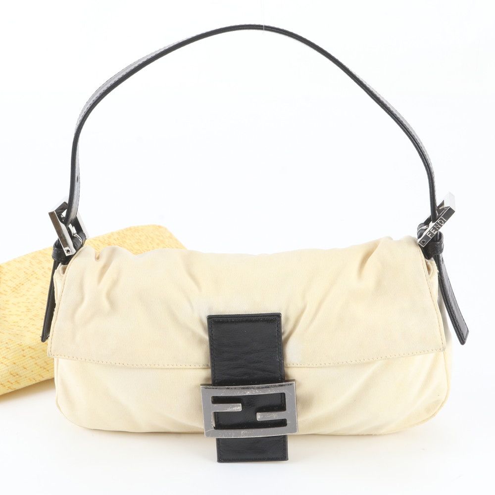 Fendi Mamma Bucket Baguette FF Leather Shoulder Bag