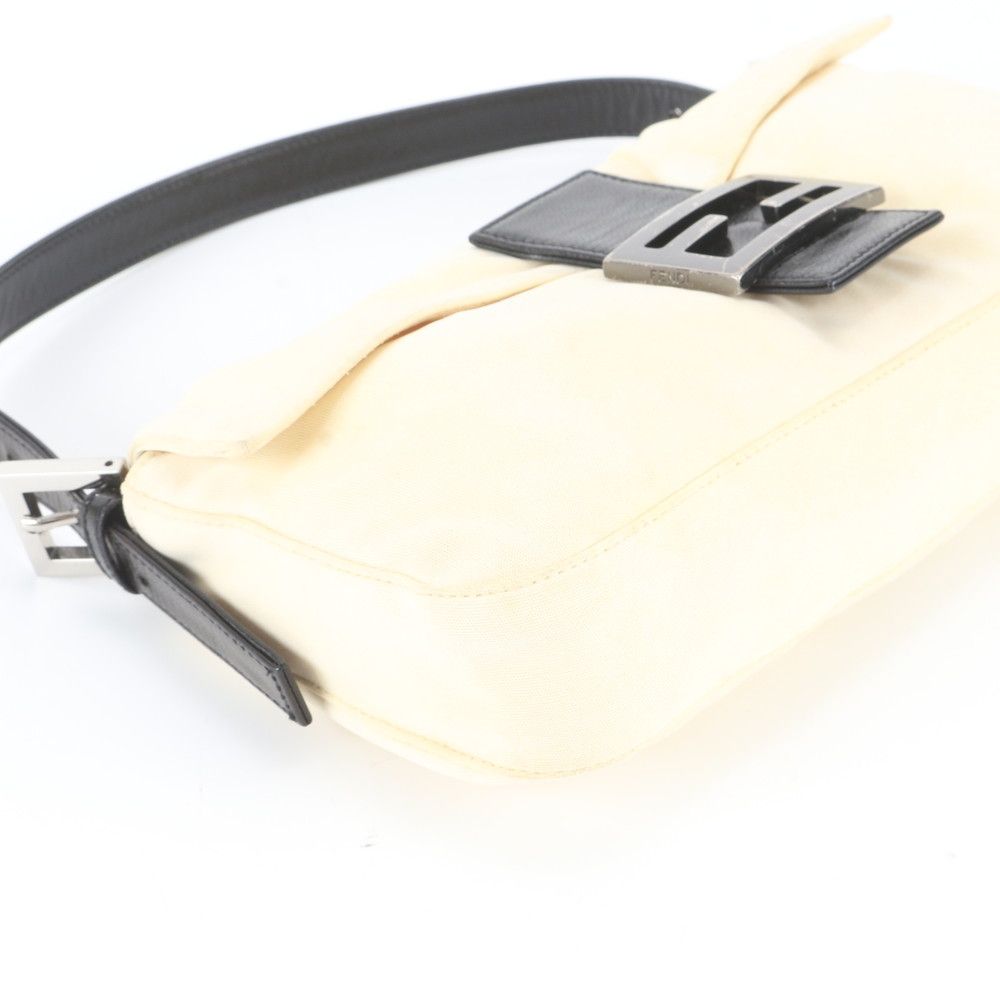 Fendi Mamma Bucket Baguette FF Leather Shoulder Bag — view 5