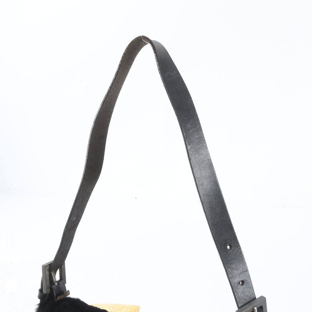 Fendi Fur Mamma Bucket Baguette Leather Hand Black Shoulder Bag — view 2