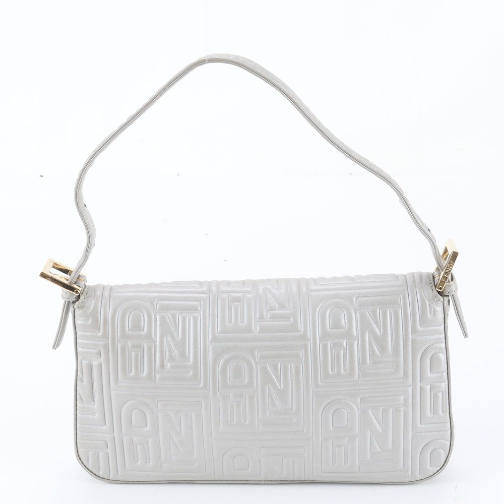 Fendi Mamma Bucket Baguette Leather Shoulder Bag — view 3