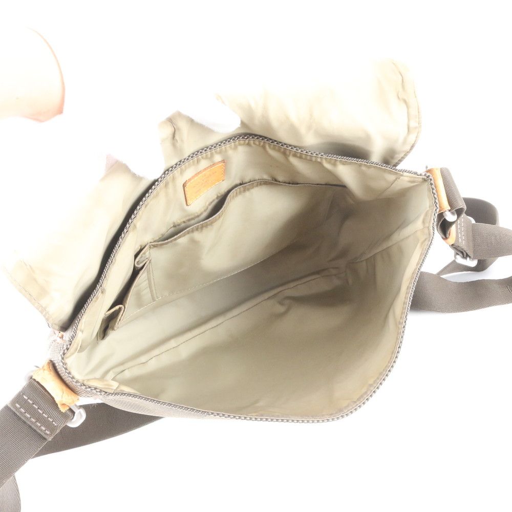 Louis Vuitton Damier Geant Petit Messager Leather Shoulder Bag — view 7