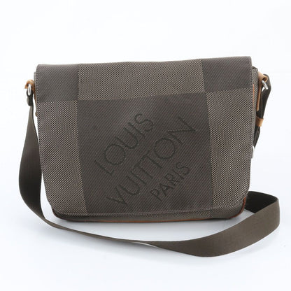 Louis Vuitton Damier Geant Petit Messager Leather Shoulder Bag