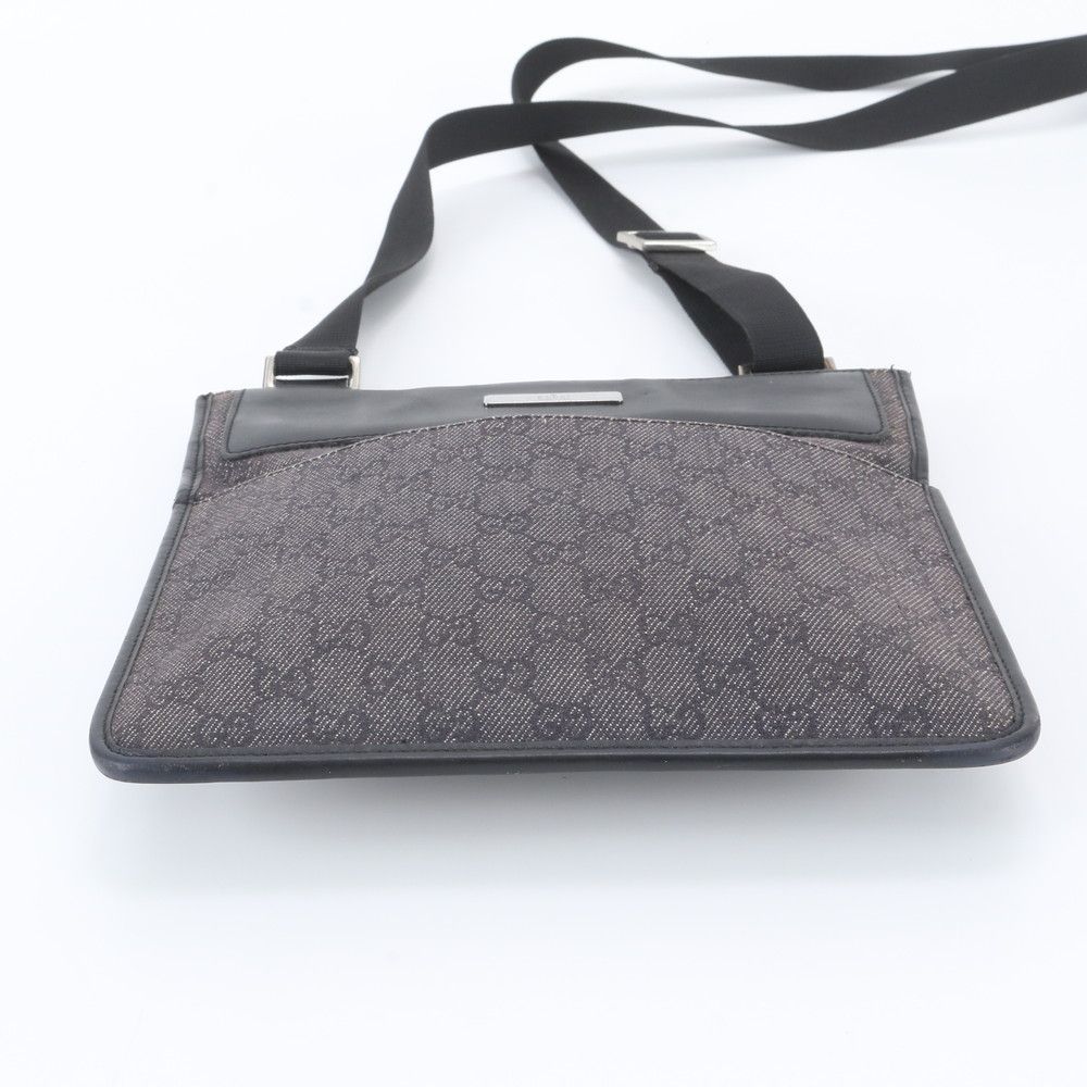Gucci GG Canvas Leather Shoulder Bag Crossbody Messenger Business — view 6