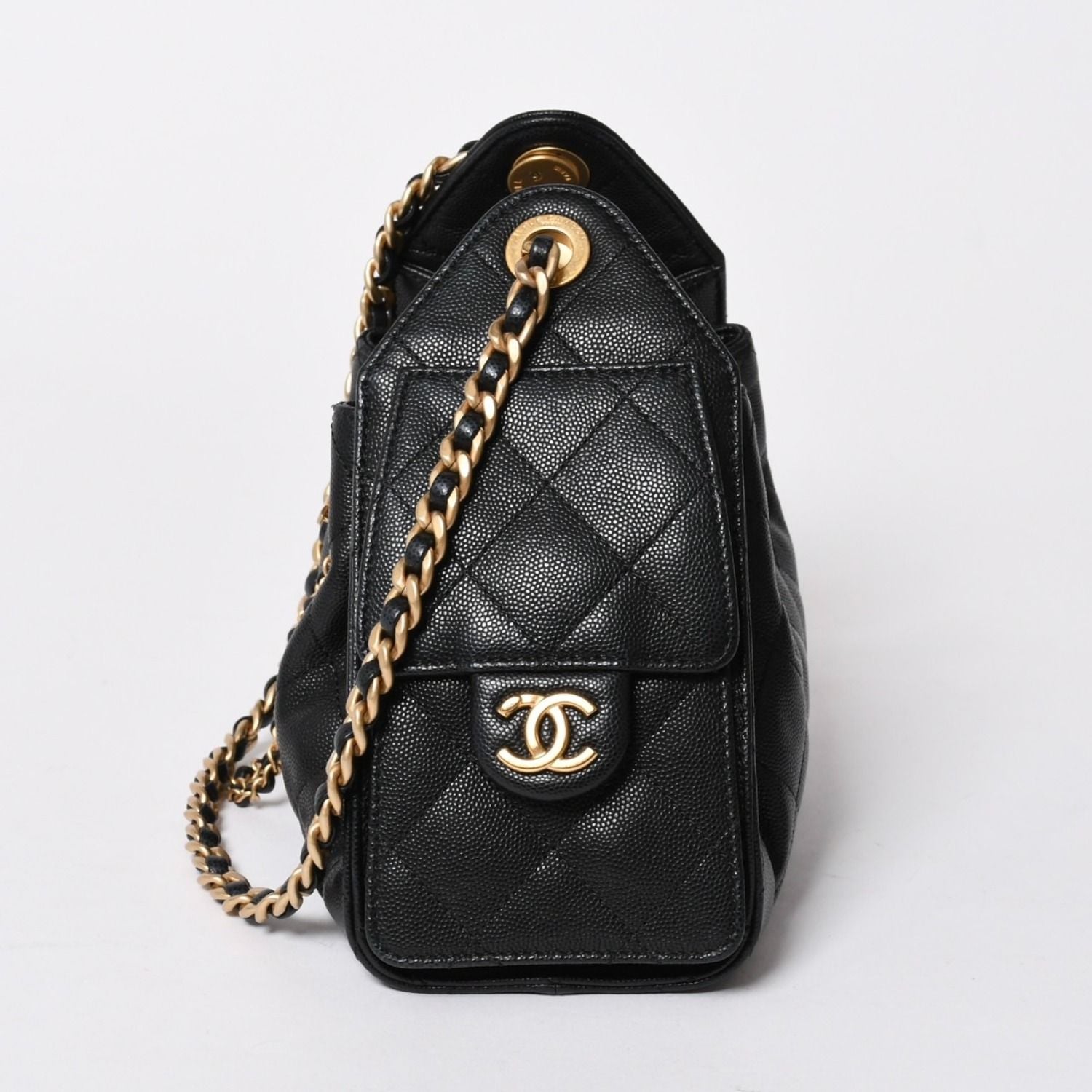Chanel 25 Mini Handbag CC Logo Caviar Leather Black Gold — view 4