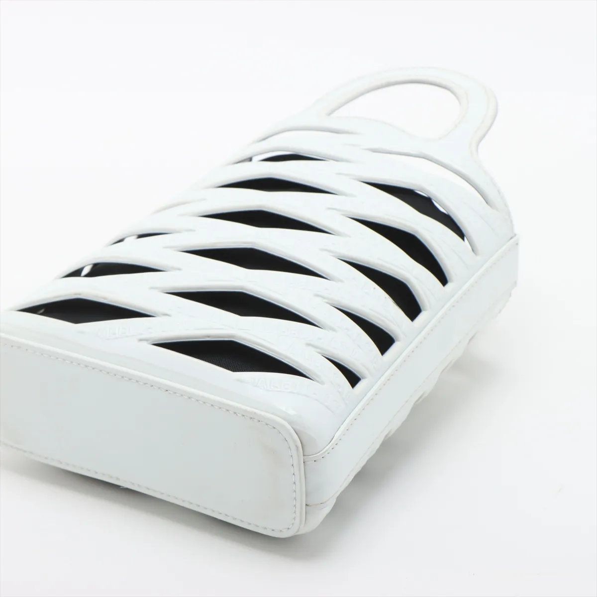 Balenciaga Neo Basket Leather 2-Way Shoulder Bag — view 3