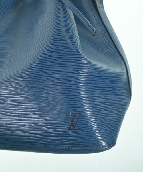 Louis Vuitton Shoulder Bag — view 8