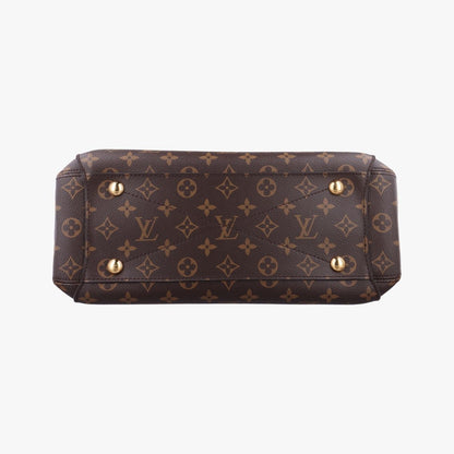 Louis Vuitton Montaigne MM Monogram Brown Canvas Shoulder Bag — view 3