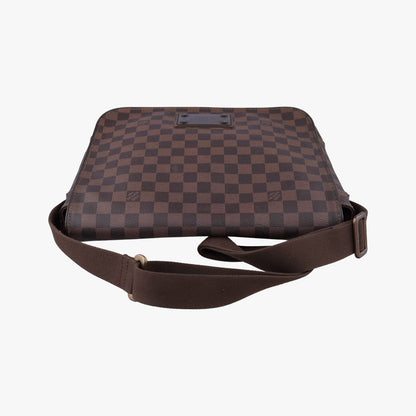 Louis Vuitton Brooklyn MM Ebene Damier Canvas Shoulder Bag — view 8