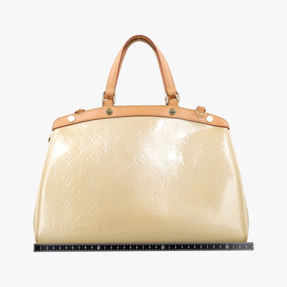 Louis Vuitton Blair MM Blanc Corail Vernis Shoulder Bag — view 2