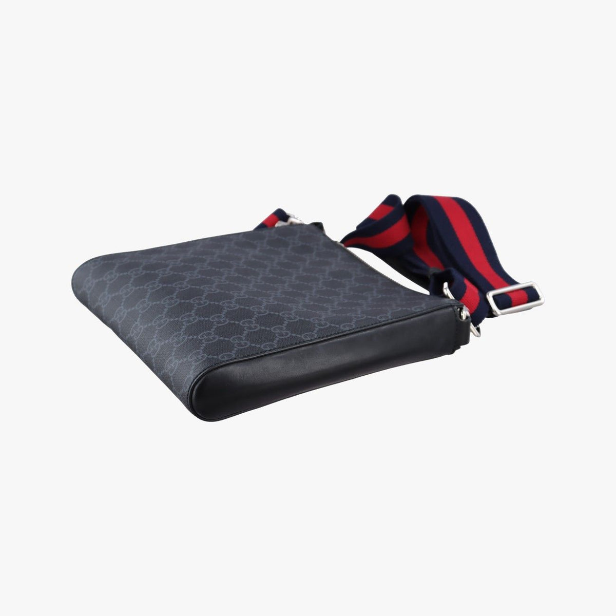Gucci GG Supreme Courier Messenger Black Multicolor Leather — view 6