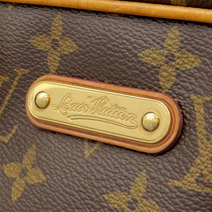 Louis Vuitton Shoulder Bag Montorgueil PM Monogram Canvas Gold — view 5