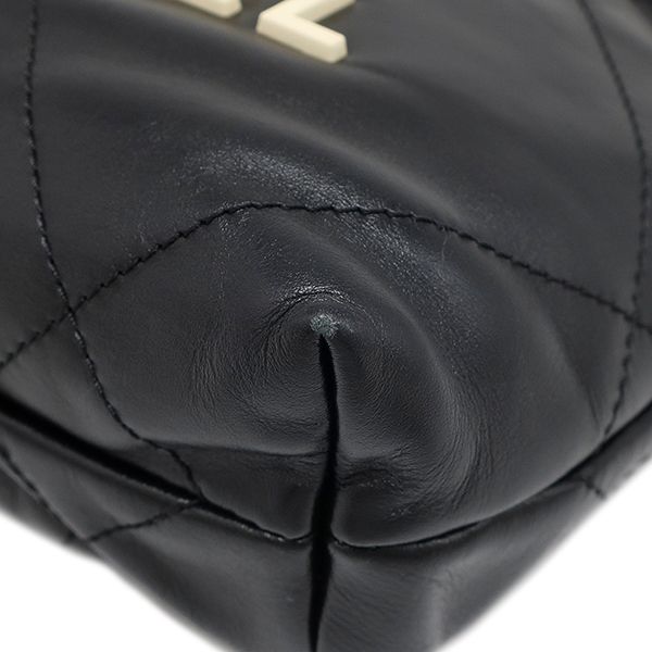 Chanel 2-Way Bag Chanel 22 Mini Handbag Leather Black Gold — view 4